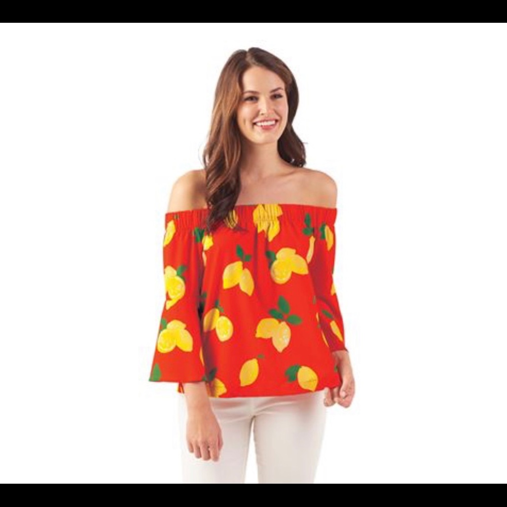 Mudpie off the shoulder lemon top